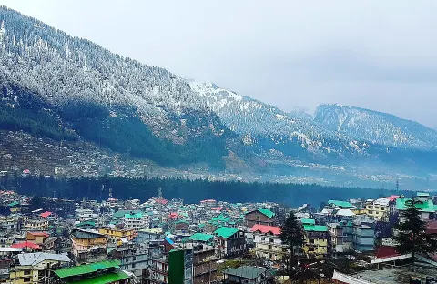 Manali cab from Chandigarh