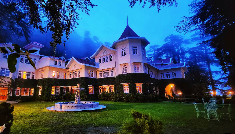 Hotel Woodville Palace ( Shimla  ) 